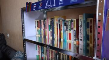 В преддверии Нового года Единая Россия, ОД ДР и Здоровое Отечество открыли Народную библиотеку в железнодорожной больнице Донецка