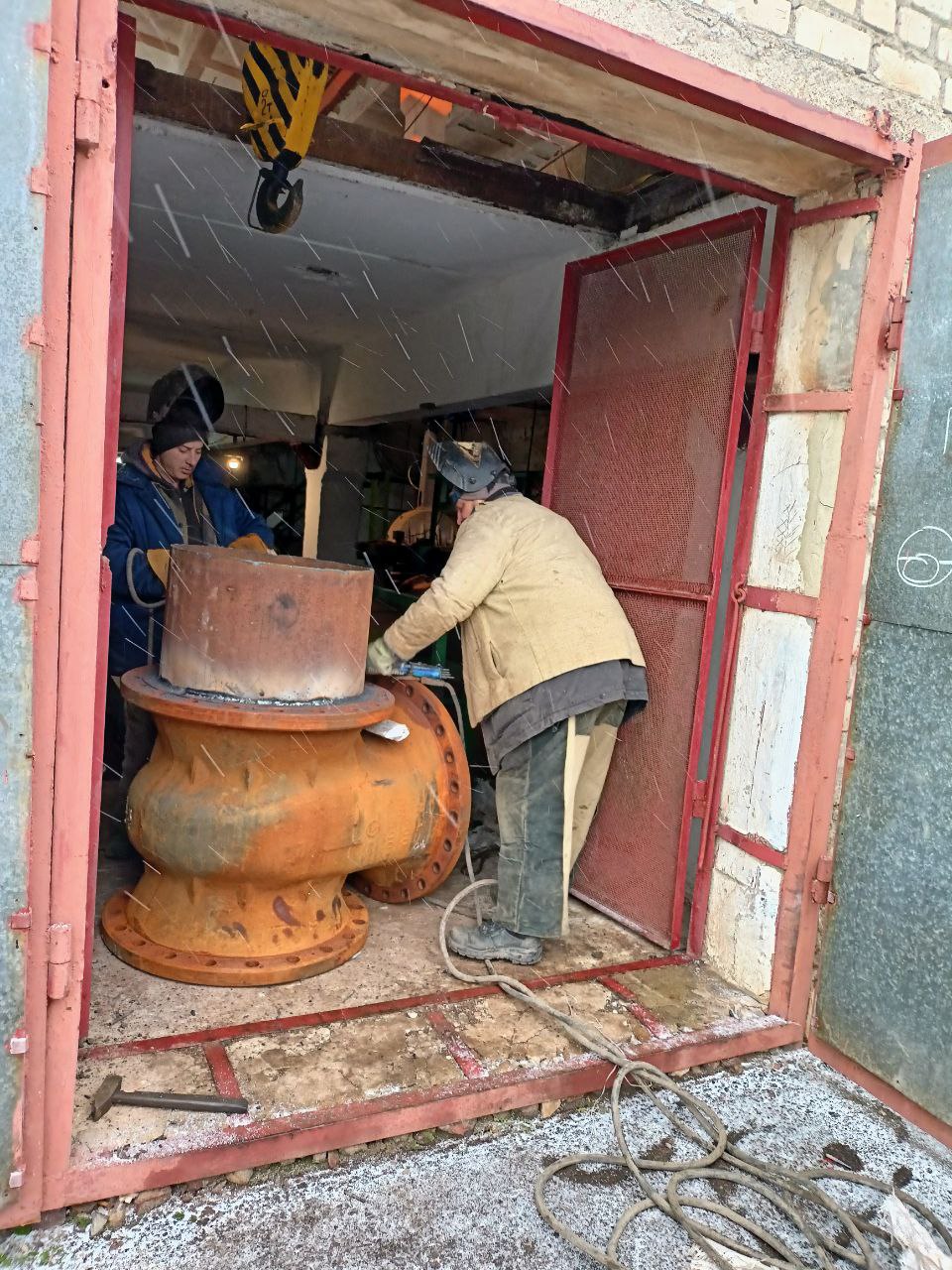 Продолжаются восстановительные работы на объектах коммунальной инфраструктуры Волновахи