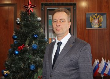 Александр Петрикин: Дорогие земляки!. Сердечно поздравляю вас со светлым Рождеством Христовым! Все православные христиане по-особому относятся к этому празднику