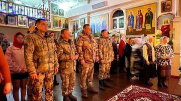 Военнослужащие "стальной" бригады Росгвардии приняли участие в Рождественских богослужениях в храмах Донецкой Народной Республики