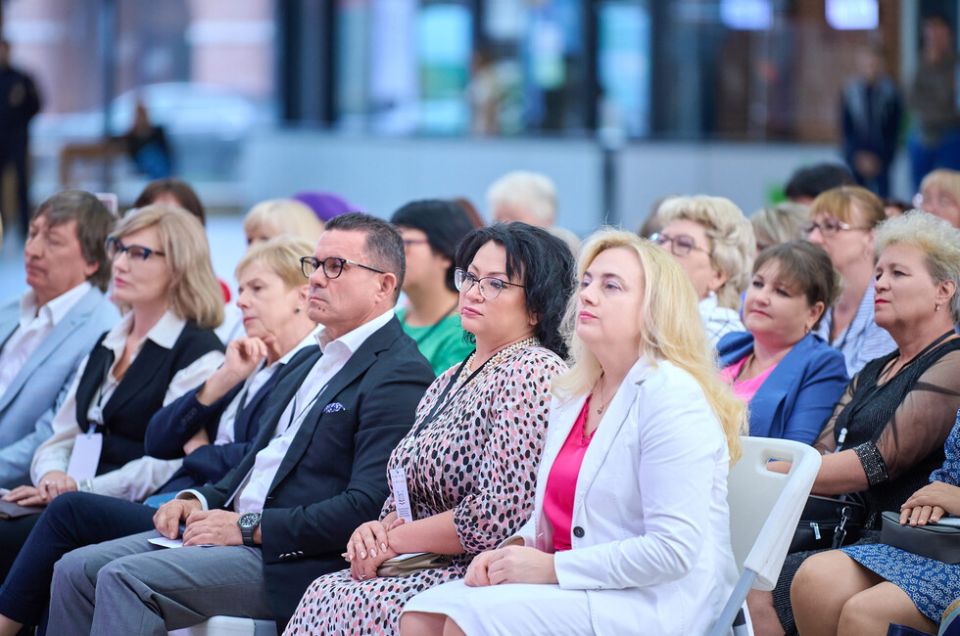 Почти 5500 деятелей культуры новых регионов прошли переподготовку по нацпроекту