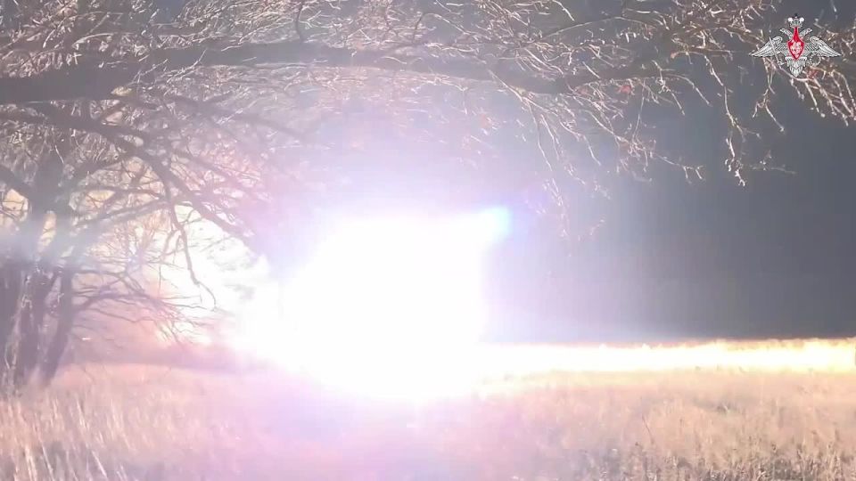 Минобороны России: Расчёты ЗРК «Бук-М3» группировки войск «Восток» перехватили снаряды «HIMARS» и управляемые авиабомбы на Южно-Донецком направлении