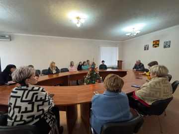 Заместитель председателя Шахтерского муниципального совета встретился с коллективом администрации Шахтерского муниципального округа города Ждановка