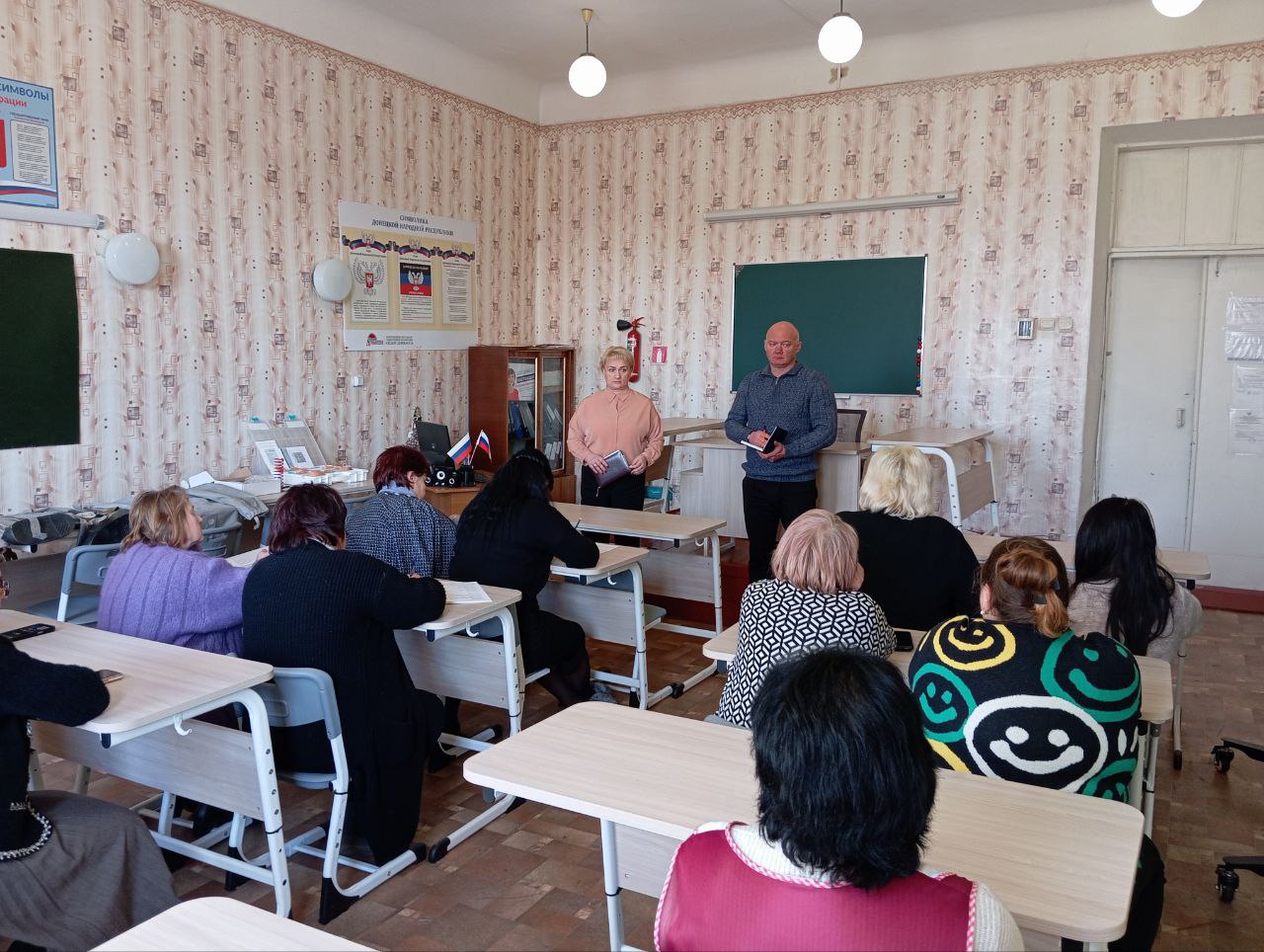 14 января первый заместитель руководителя Управы Горняцкого внутригородского района Администрации городского округа Макеевка Максим Козловский совместно с депутатом Народного Совета ДНР Юлией Крюковой провели встречу с...