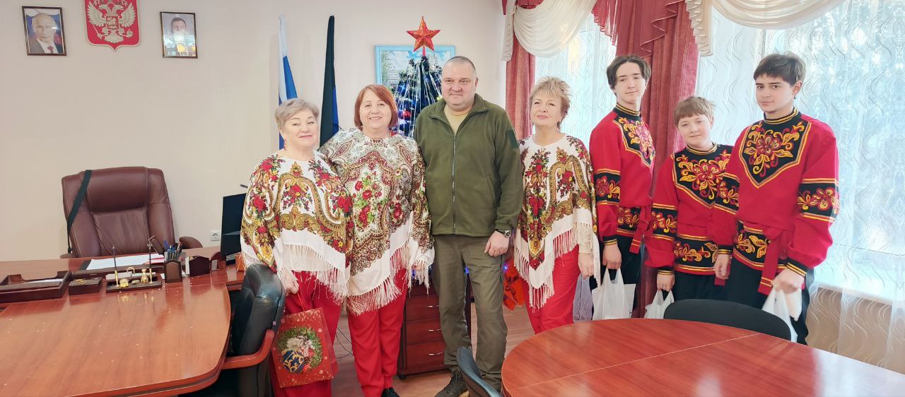 На рассвете 14 января, в первый день Старого Нового года, проводится обряд «посевания» – значимый элемент русской народной культуры, символизирующий счастье и благополучие