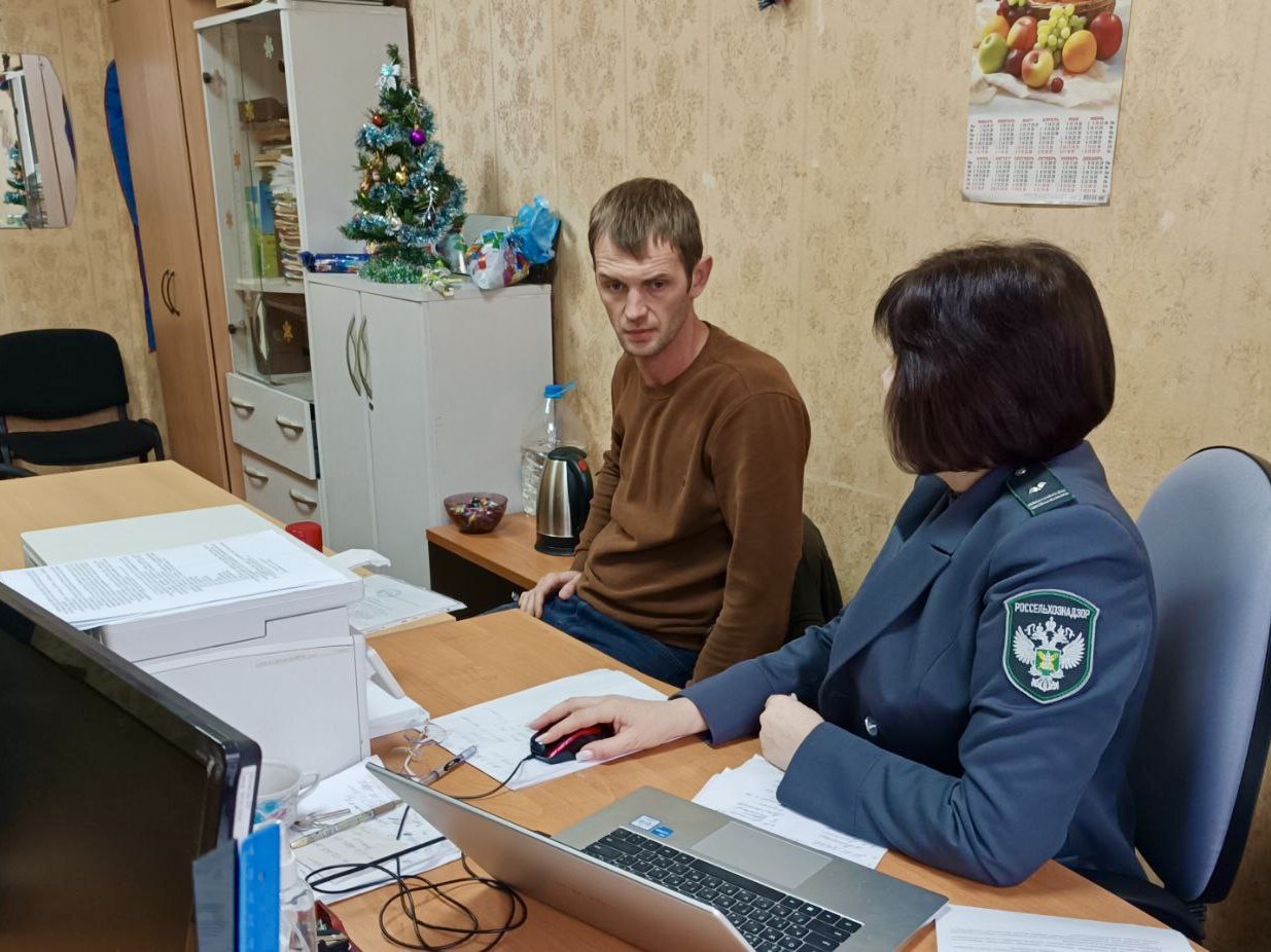 14 января государственный инспектор Управления Россельхознадзора по ДНР и ЛНР провела профилактический визит по инициативе ГБПОУ «АМВРОСИЕВСКИЙ МНОГОПРОФИЛЬНЫЙ ТЕХНИКУМ»