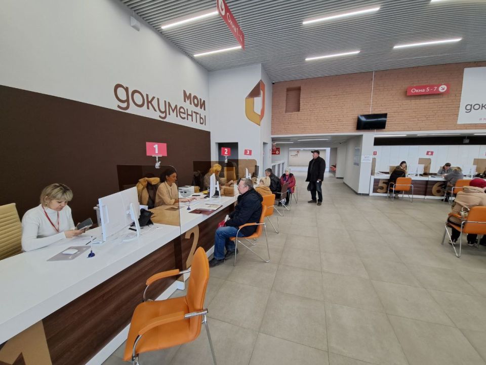 В декабре на территории Донецкой Народной Республики открылись 4 офиса МФЦ на 21 окно: в Донецке, Макеевке, Снежном и Ялте