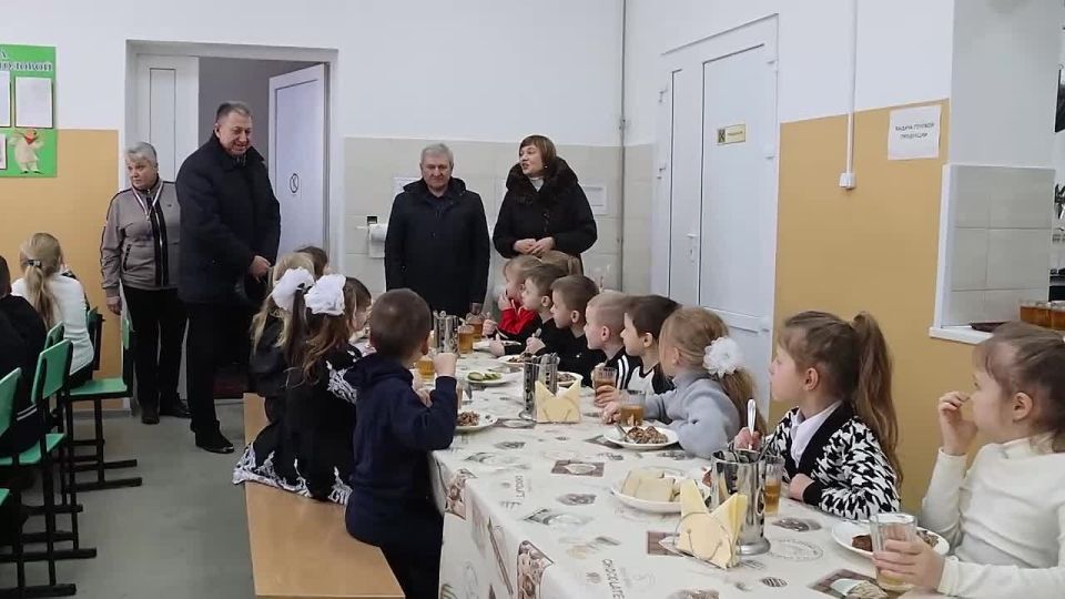 Только начался год, а уже вовсю идет ремонт в Марьяновской школе Старобешевского муниципального округа