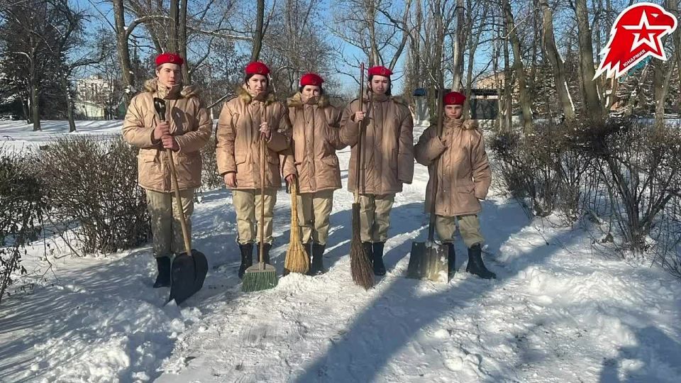 Всем большой юнармейский привет!