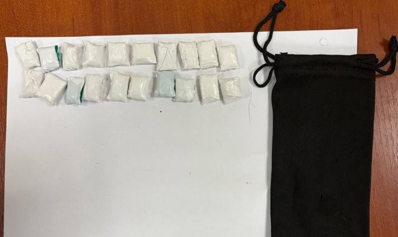 Полицейские задержали наркосбытчицу в Мариуполе