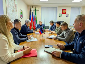 Николай Михайлов: Провел оперативное совещание по текущим вопросам