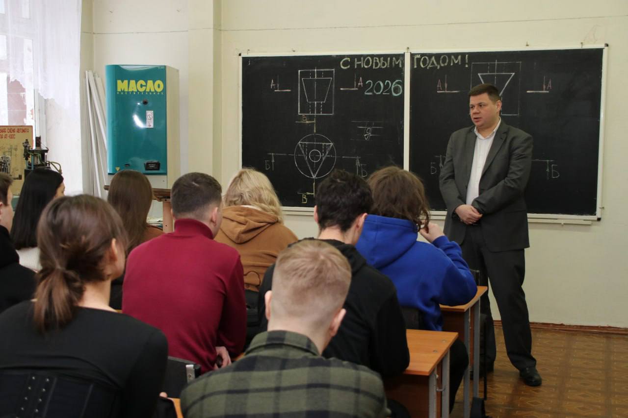 Сегодня депутат Донецкого городского совета Александр Иванченко провел встречу с населением