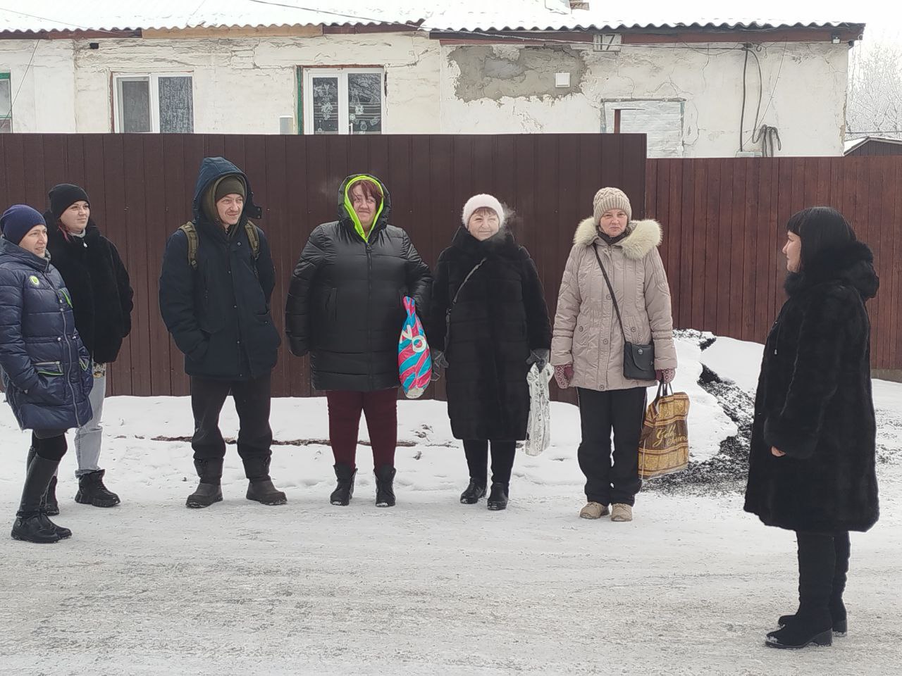 22 января Римма Ермакова, член Общественного совета провела встречу с населением по ул. Чекистов, д.15