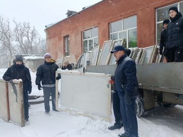 Управа Кировского внутригородского района и коллектив Государственного бюджетного общеобразовательного учреждения «Средняя школа № 4 городского округа Макеевка» Донецкой Народной Республики выражают искреннюю благодарность и...