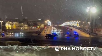 Переговоры завершились, американская делегация покинула территорию Кремля