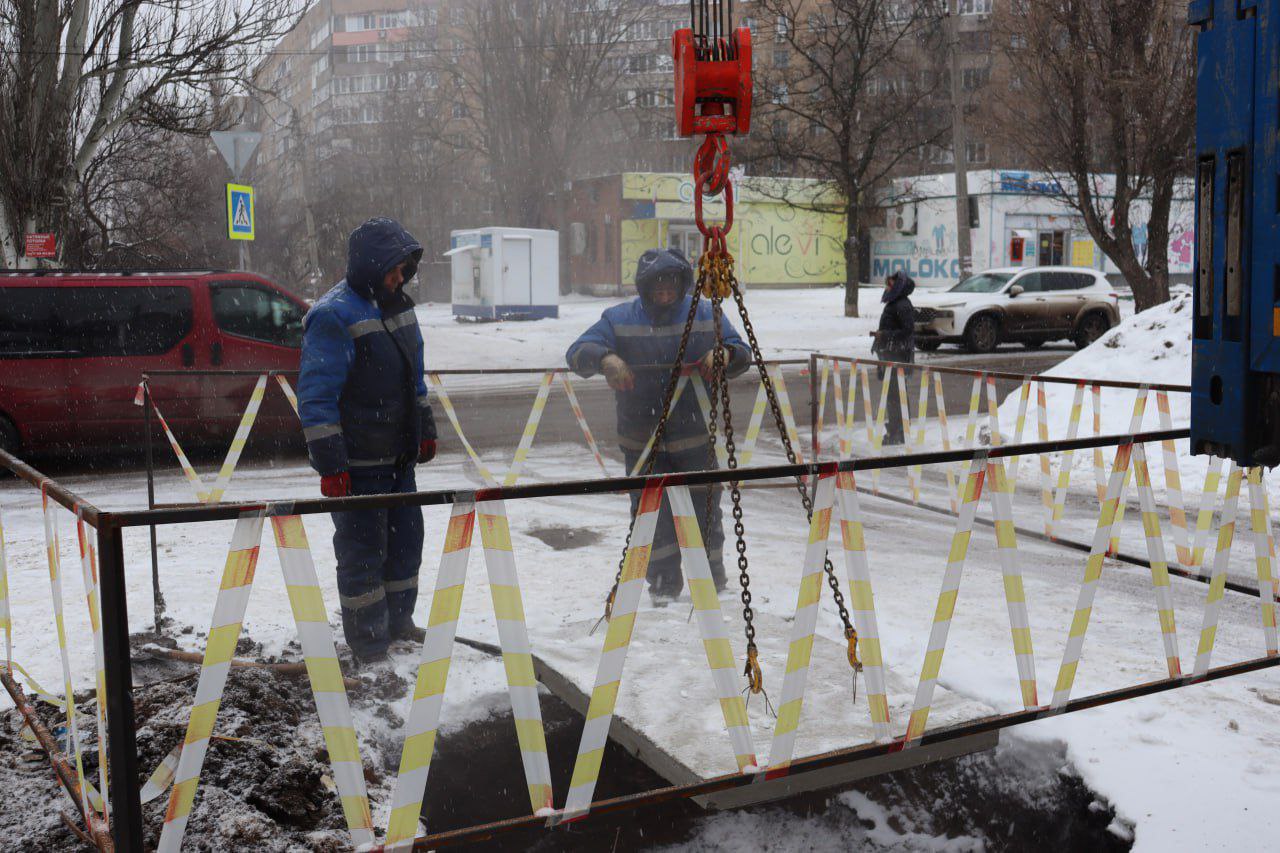В Кировском районе Донецка завершается ремонт теплосетей от котельной «Кривозубова»
