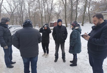 Продолжаются сходы с жителями Ленинского района города Донецка