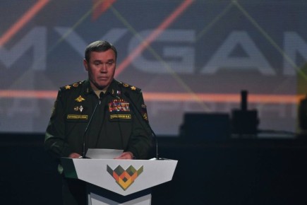 Продвигаются к Святогорску и Славянску: начальник Генштаба ВС РФ генерал армии Валерий Герасимов проинспектировал группировку войск «Запад»