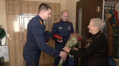 Сотрудники регионального следственного управления в День снятия блокады Ленинграда навестили ветеранов
