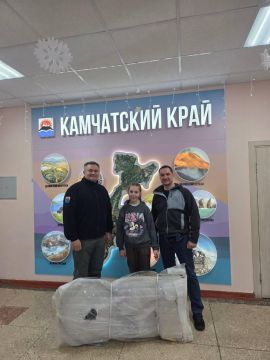 Юная жительница Светлодарска г.о. Дебальцево получила подарок в рамках акции «Елка желаний» от Камчатского края