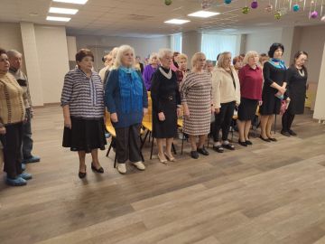 Память, не знающая забвения: В Мариуполе почтили подвиг Ленинграда