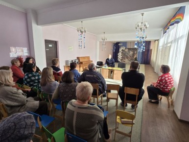 ������ ��������: �������, 28 ������, ���������� � �������� ����������� ����� �������� ��� � 10 �������