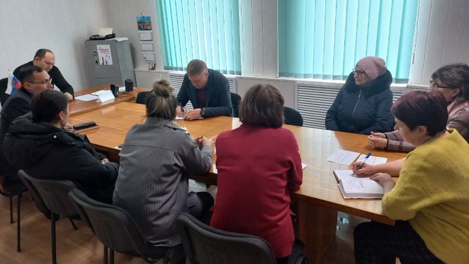 ������ ����������: ������ ������� � �������� �. ����������