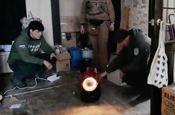 Народный фронт помог пенсионерке из Курахово пережить зиму