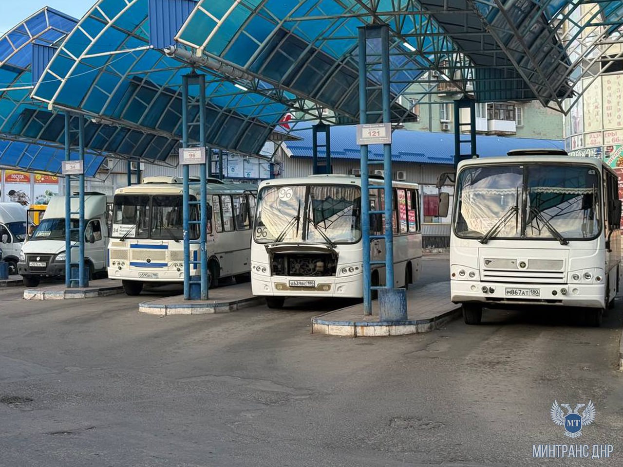 С 2 февраля на межмуниципальном маршруте № 121 «Донецк - Макеевка» снижается стоимость проезда с 70 до 50 рублей