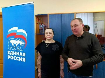 Михаил Меренков: В рамках проекта «Управдом ДНР» совместно с депутатом Донецкого городского совета Ириной Бениаминовой с участием старших по домам провели встречу с трудовым коллективом ГБУ ДНР "Центральная городская...