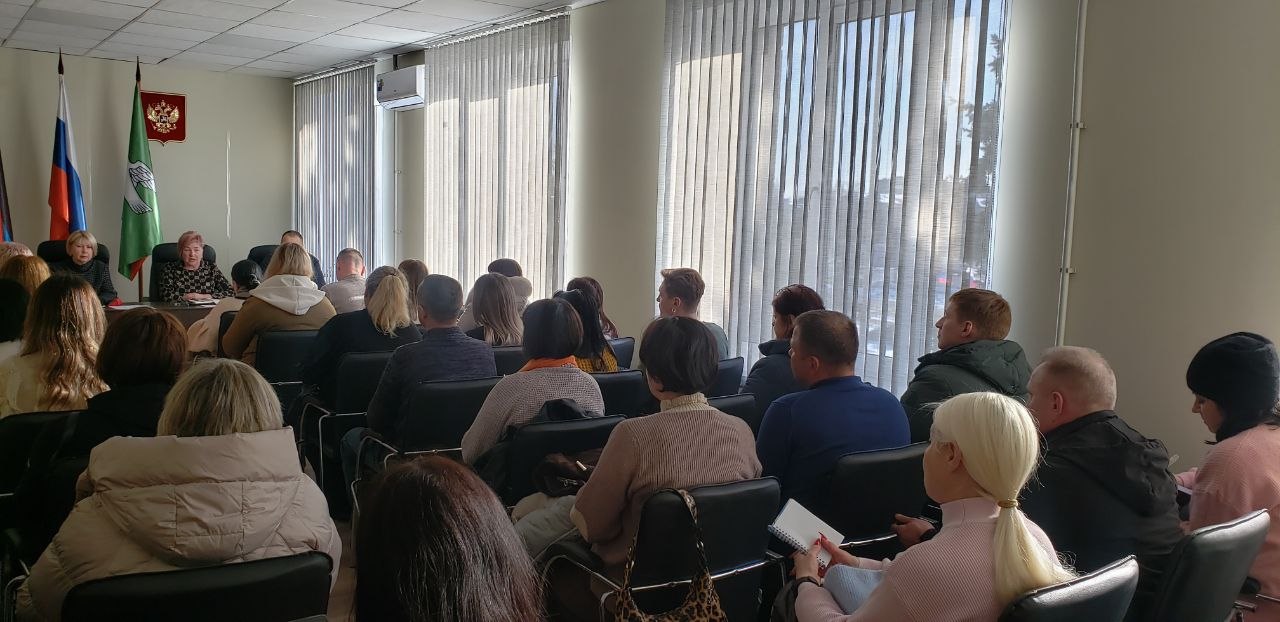 Роман Конев: В рамках реализации партийного проекта Единой России «Предпринимательство» заместитель председателя Горловского городского совета первого созыва Донецкой Народной Республики Наталия Ботвина приняла участие в...