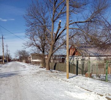 Сергей Юзвинкевич: На территории Володарского муниципального округа округа исходя из ранее данных поручений Главы Донецкой Народной Республики Дениса Владимировича Пушилина продолжается спил и кронирование аварийных...