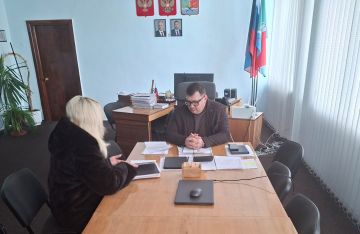 Василий Овчаров: В местной общественной приёмной партии «Единая Россия» Новоазовского муниципального округа провел личный приём граждан