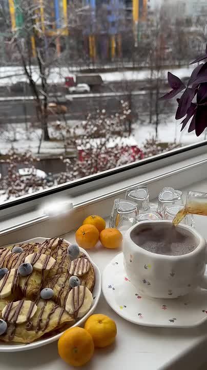 Доброго утра.. Пусть это утро субботы начнется с улыбки и предвкушения прекрасных выходных! Отложите будничные заботы, заварите чашечку ароматного кофе или чая и просто насладитесь моментом