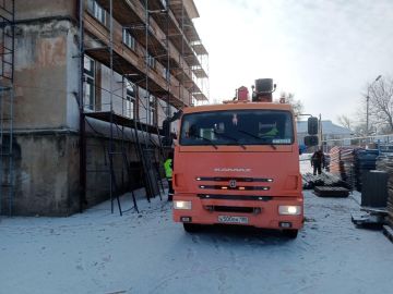 Александр Шатов: При поддержке сахалинцев в шахтерской школе № 11 приступили к ремонту