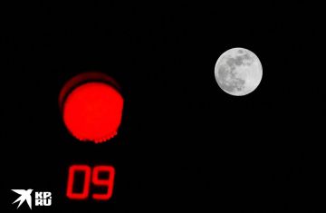 Вот так полнолуние! Над ДНР взошел красивейший полный диск Луны