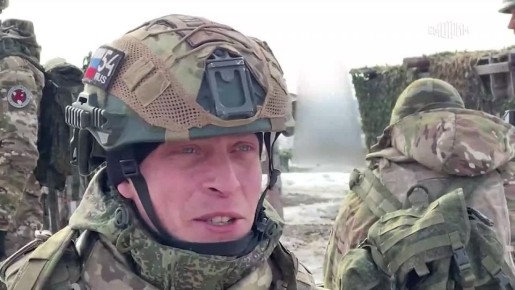 "Атаковать в лоб - это было бессмысленно": российские бойцы бригады "Волки" навязали противнику радиоигру, используя рацию пленного из ВСУ