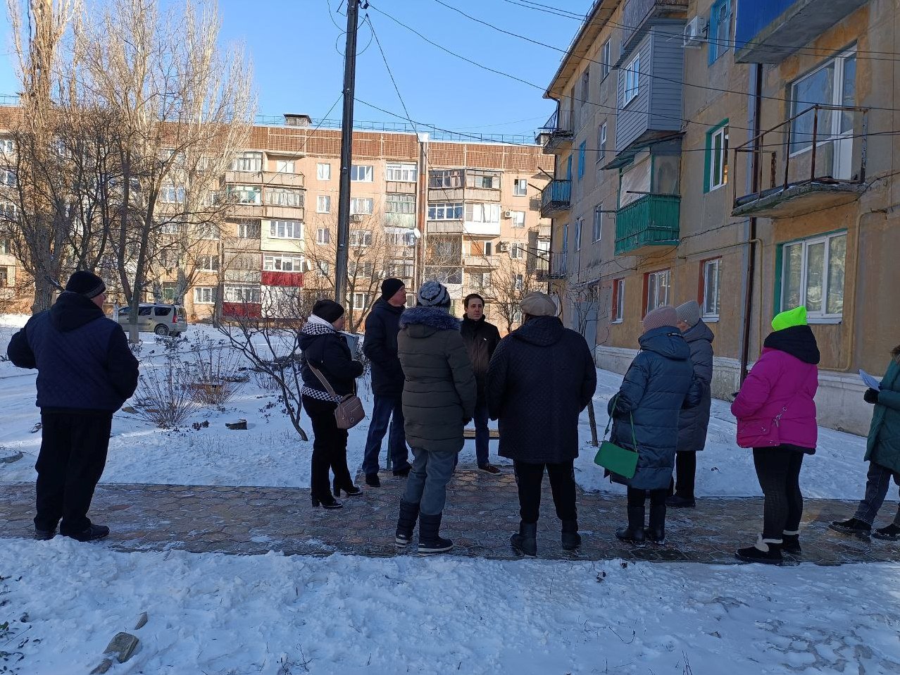 Заместитель главы администрации Шахтерского муниципального округа встретился с жителями Ждановки