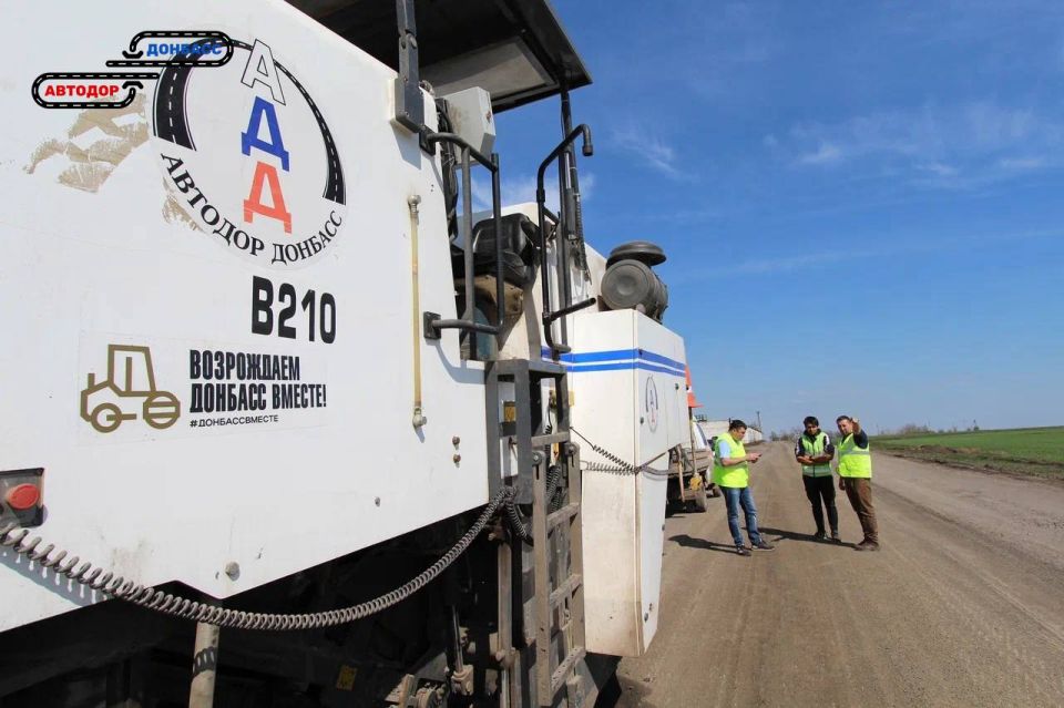 Друзья и коллеги, всем прекрасного настроения!