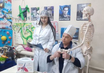 � ��������� � ��������!. ��������� ��������� ������� ���� "�������� �.�.�����" �������� ���������� �������� "� ������", ����������� ��� ���������� �����, ������� ������������ ������� �����������- ��������������� �����