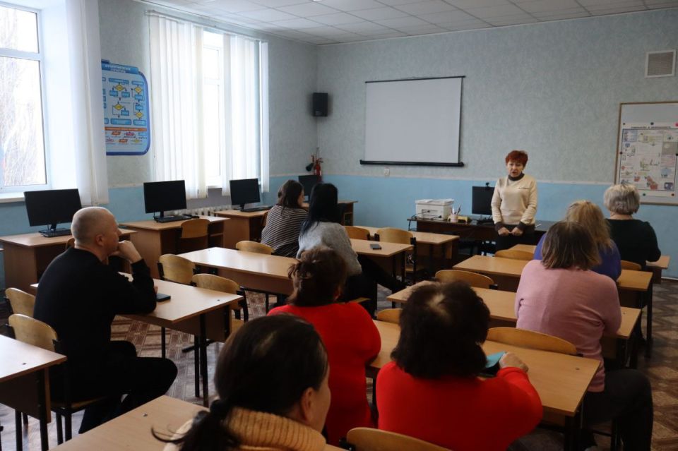 ���� ���������: � ����������-��������� ������ �������� ������ ������� ������� ������������� ������ � ��������