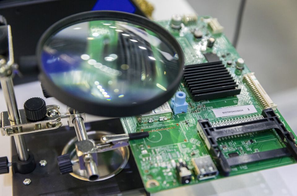 Все инжиниринговые центры Донбасса и Новороссии получили заказы на исследования