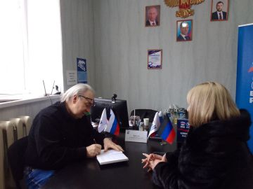 Сегодня, 17 февраля 2025 года в Кировском районе г. Донецка состоялся приём граждан в Общественной приемной Общественного Движения «Донецкая Республика» и Единой России