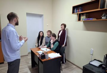 17 февраля 2026 года, по поручению Главы Республики Дениса Пушилина, активист района Валентин Марков провел встречу с жителями по адресу: ул. Пинтера, 28А