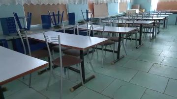 Объехали восемь образовательных учреждений Донецка, среди которых есть школы, в которых все еще нет горячего питания, из-за чего они работают неполный день