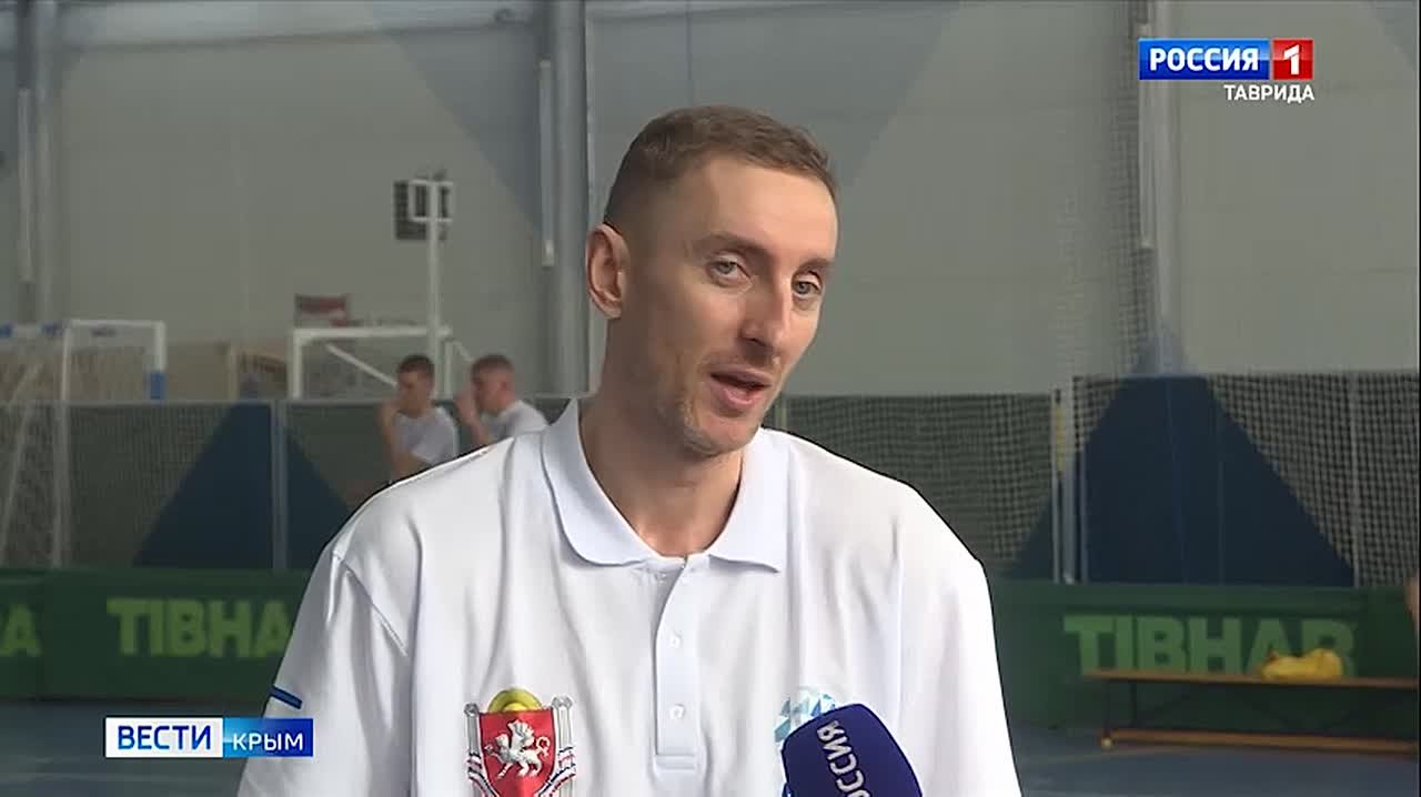 В Крыму стартовал турнир на Кубок Южного военного округа по волейболу