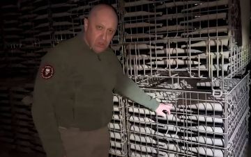 ����� ������ ������� �� 23 �������