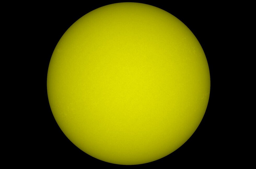 «Депрессия активности». На обращенной к Земле стороне Солнца исчезли все пятна