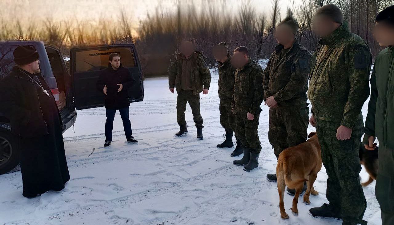 Ждановка передала посылки военнослужащим