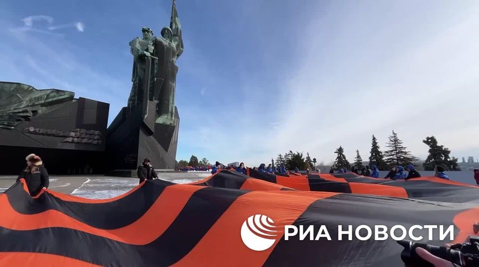 � ������ ������� �������� ��������� 200-�������� ������������ �����